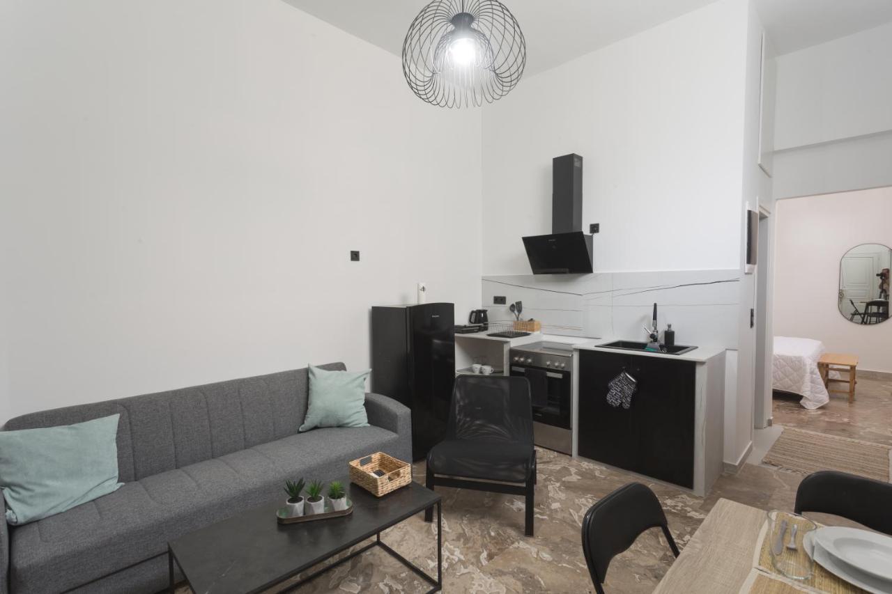 K Studios Kalamata Bagian luar foto